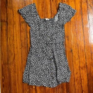 American Eagle black and white floral print mini sundress